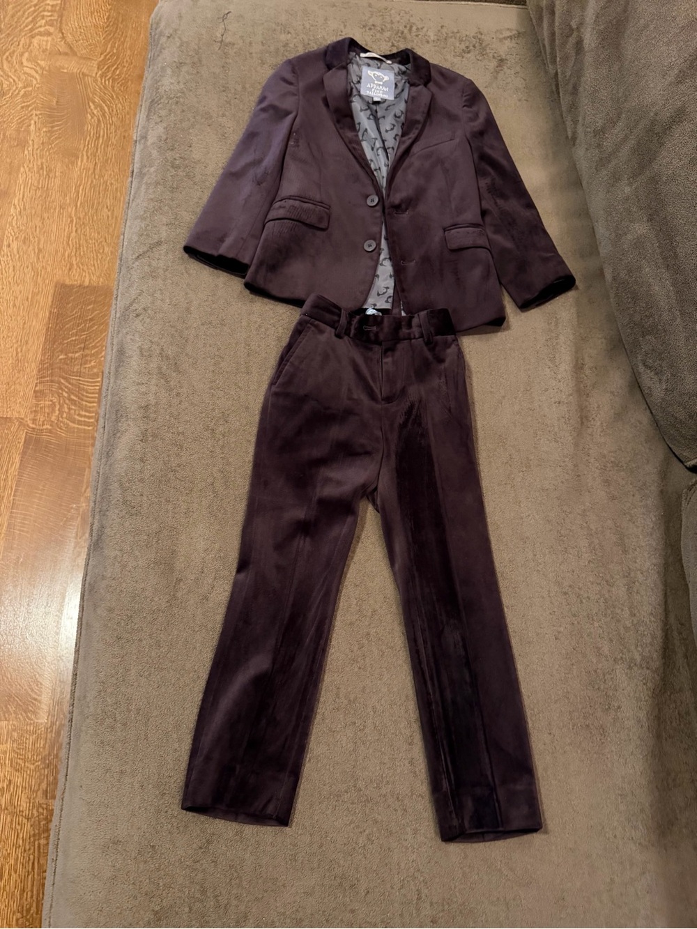 Appaman Men's Deep Plum Velvet Blazer & Pants Suit